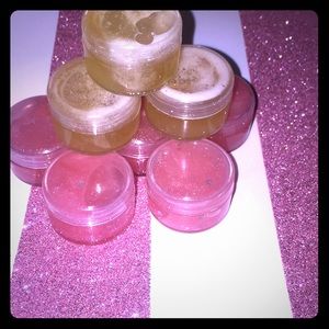 Wild raspberry and honey lip scrub 1$ each ✨💗